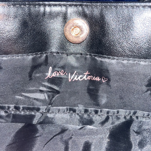 VS leather fringe tote like new - Picture 6 of 7